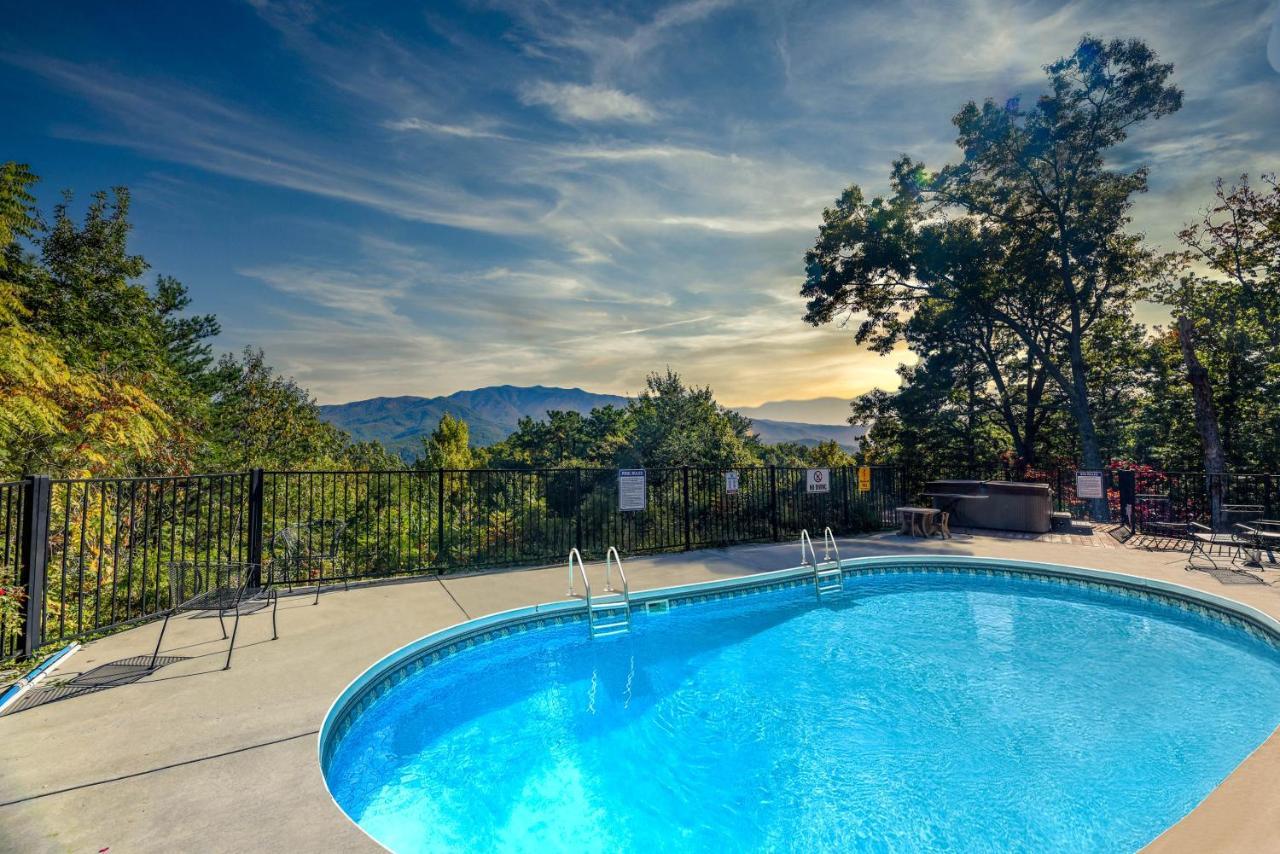 Smokystays Private Pool Chalet Гатлінбург Екстер'єр фото